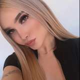 ale.fox from onlyfans