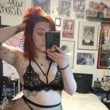 sarasaphyrefree from onlyfans