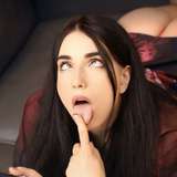 rosalyn_km from onlyfans