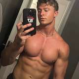 bigbulgetom from onlyfans