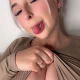 scarletxroseeevip from onlyfans
