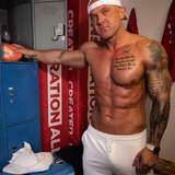 troywhiteuk from onlyfans